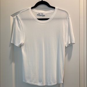Zara White Short Sleeve Top Classic Crew Neck